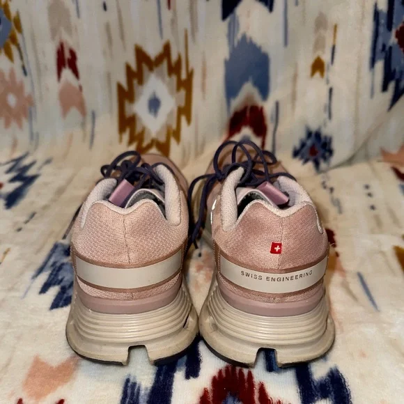 Cloudnova Form - Rosebrown/Orchid Discontinued Color - Picture 3 of 6